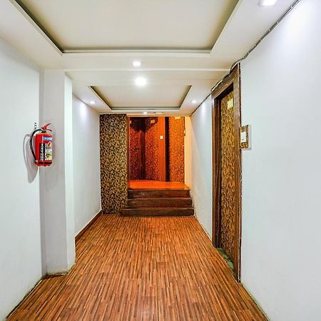 Готель Fabexpress Vinyasa Residency Бхияндар Екстер'єр фото